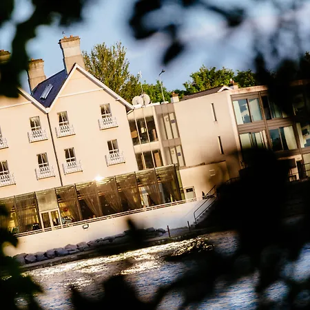 فندق آيس هاوس