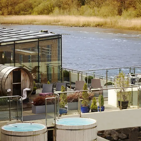 Ice House Hotel